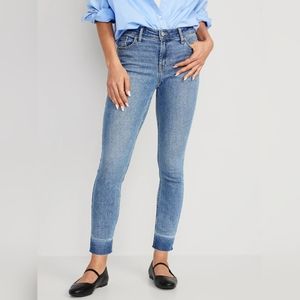 OLD NAVY jeans Mid-Rise Rockstar Super Skinny Cut-Off Ankle Jeans for Women￼￼￼